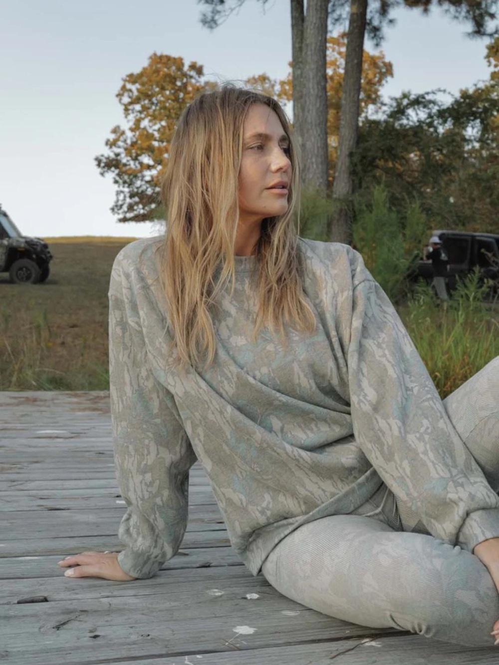 Women's Lightweight Crewneck Sweater in Sage Gray Camo